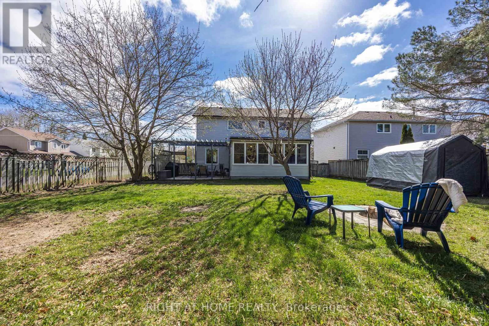 1057 VANCE CRESCENT Image 35