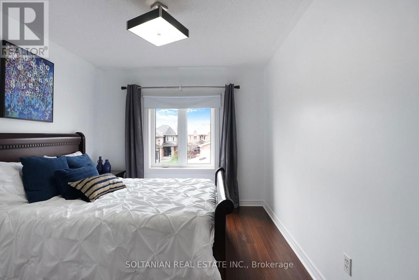 157 BOTHWELL CRESCENT Image 24