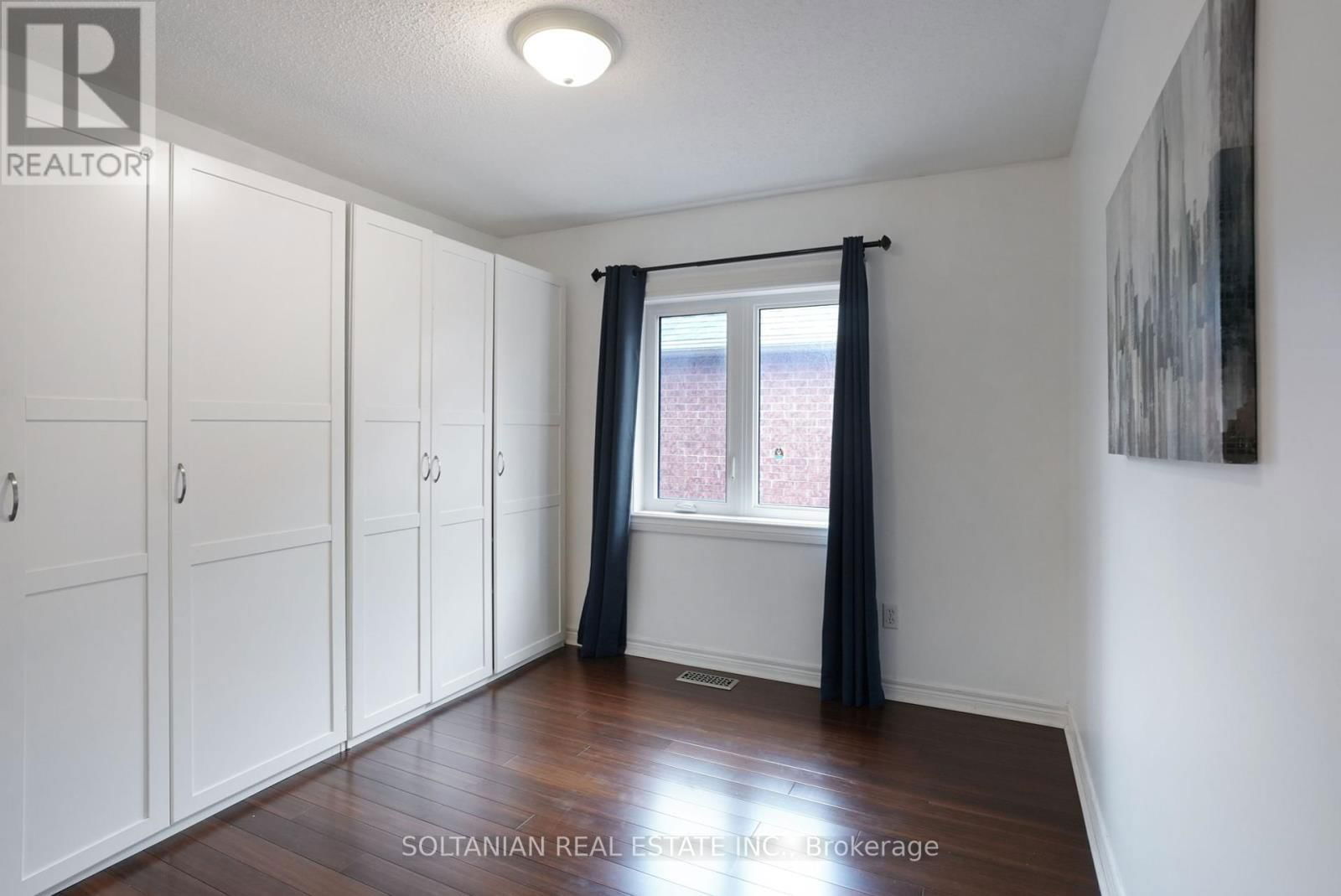 157 BOTHWELL CRESCENT Image 25