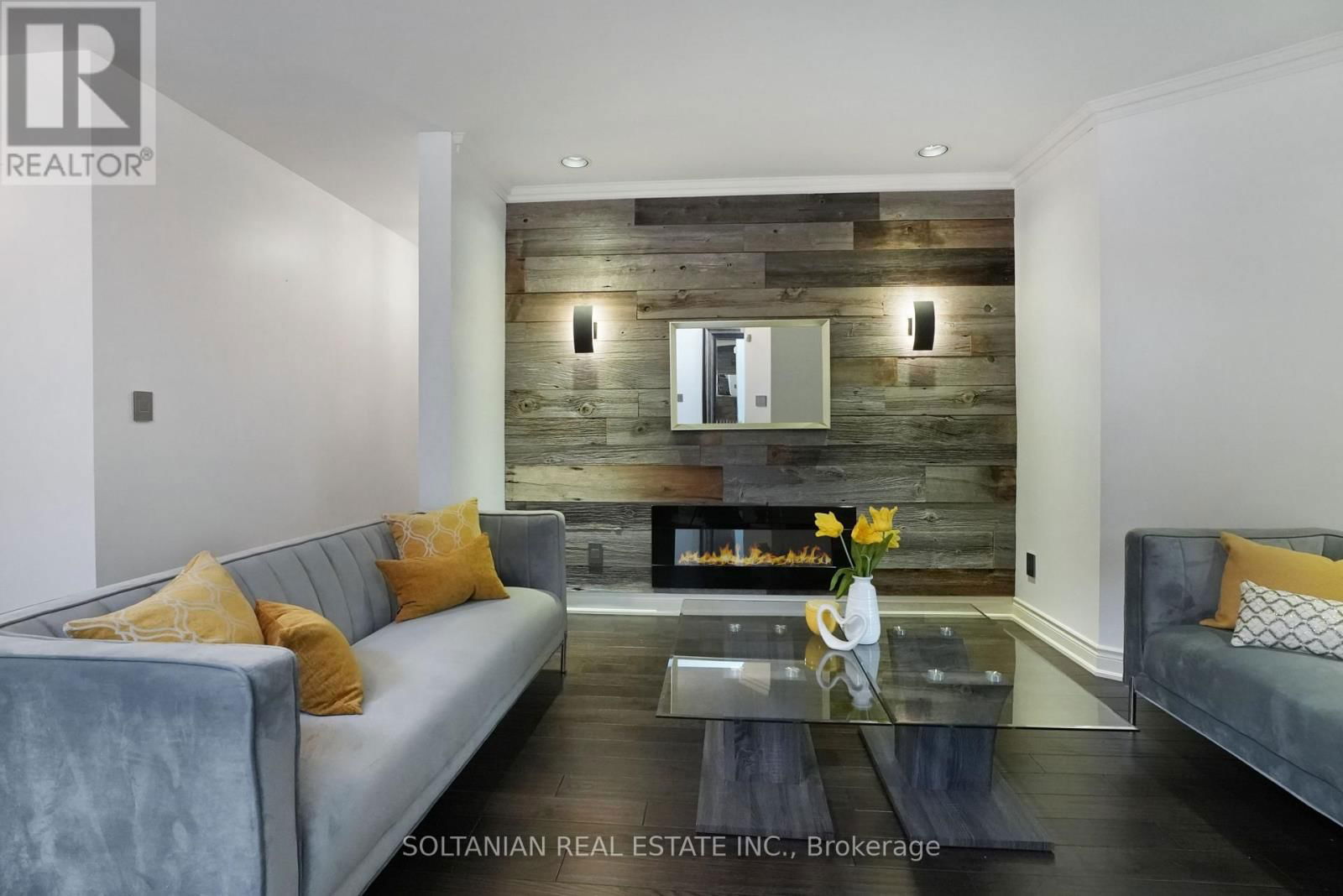 157 BOTHWELL CRESCENT Image 3