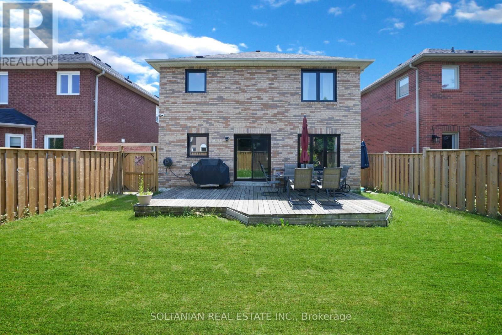 157 BOTHWELL CRESCENT Image 34