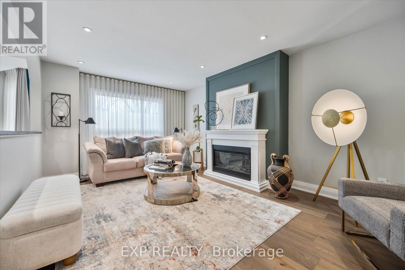 10 STRATFORD DRIVE Image 16