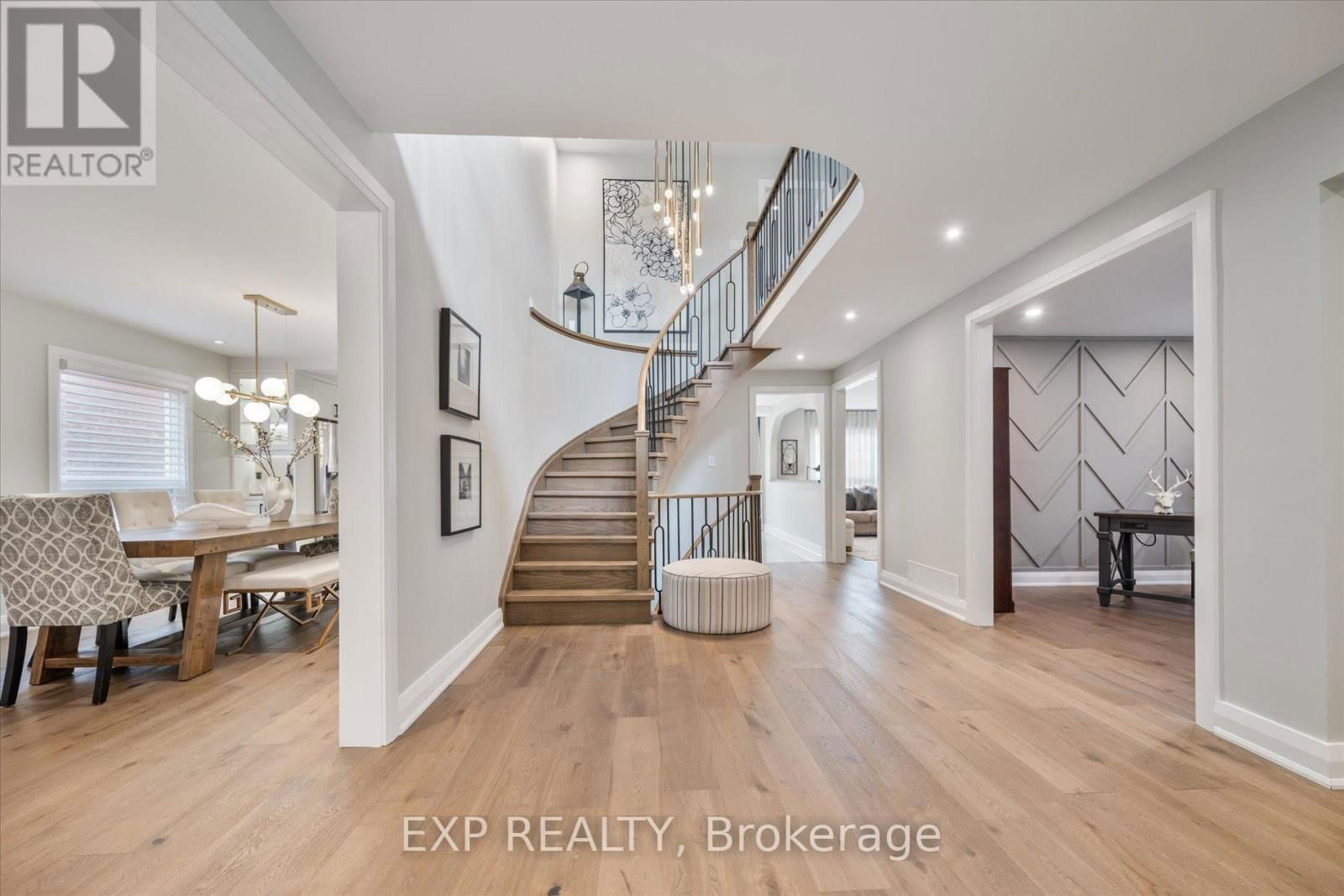 10 STRATFORD DRIVE Image 5