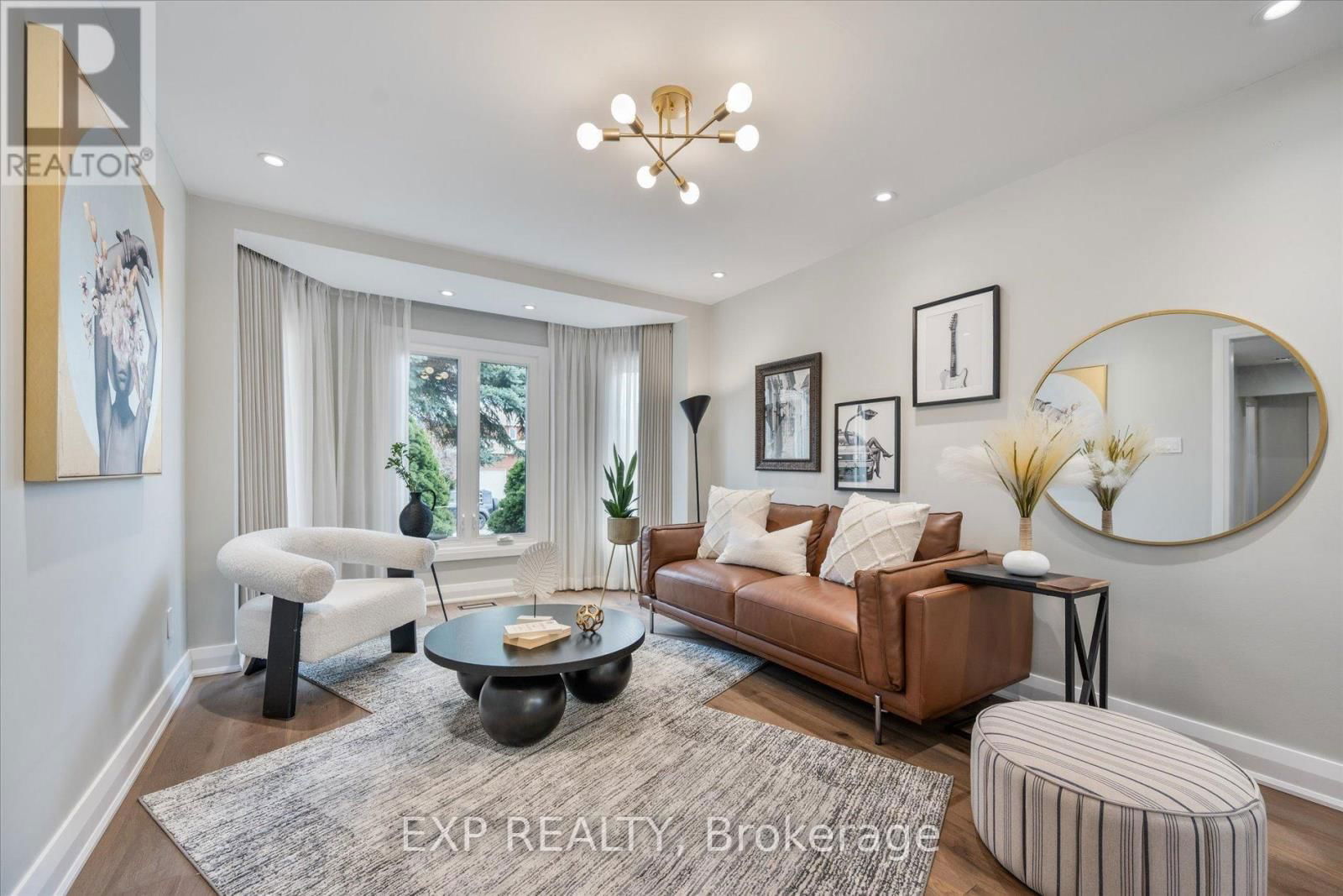 10 STRATFORD DRIVE Image 6