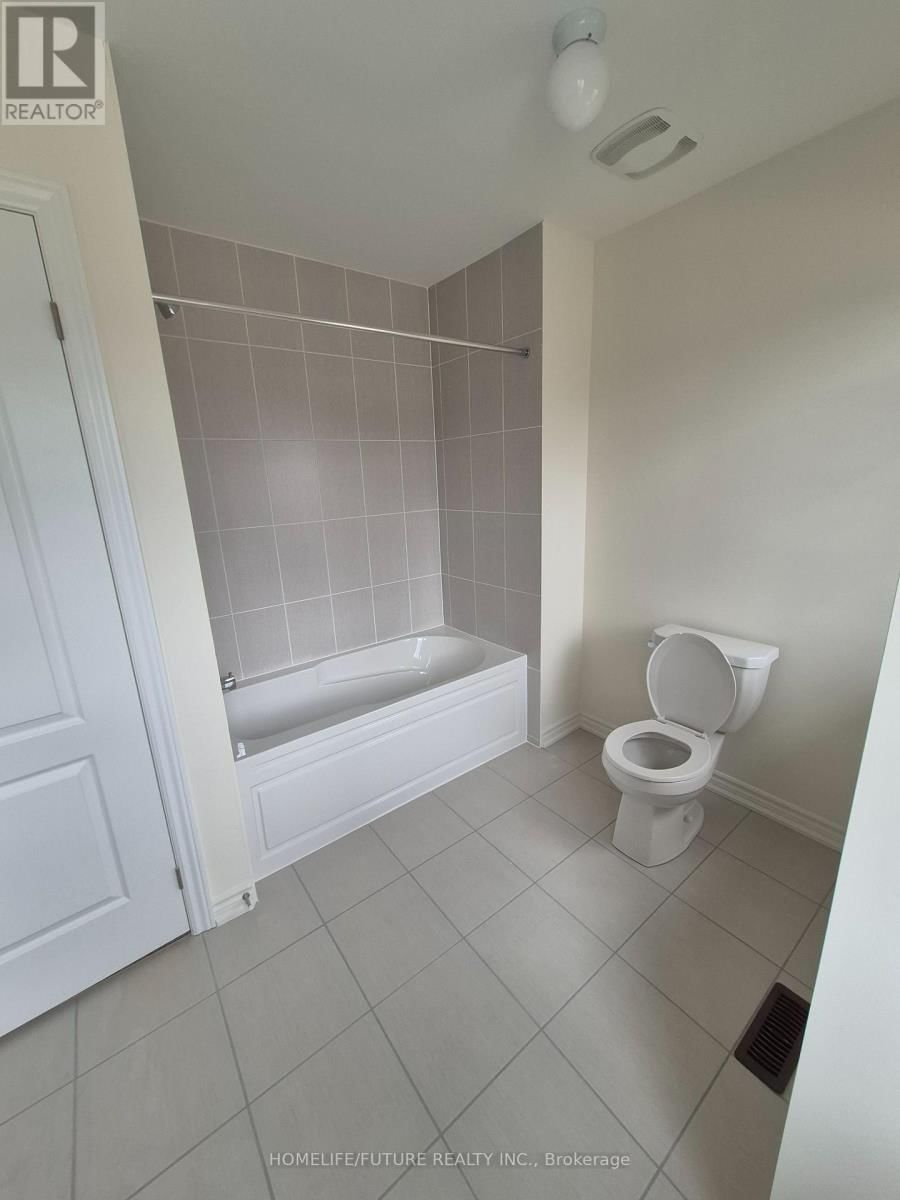 10 GRIEVE STREET Image 17