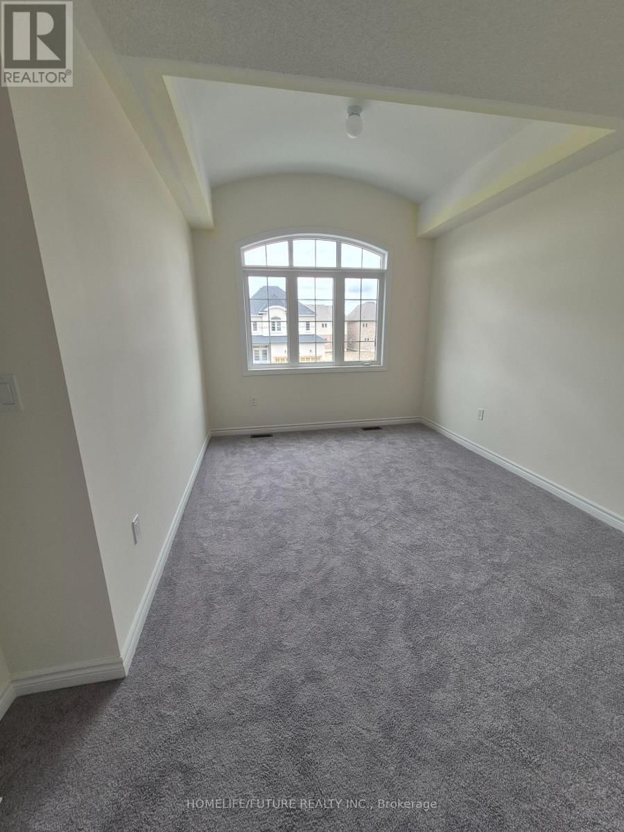 10 GRIEVE STREET Image 19