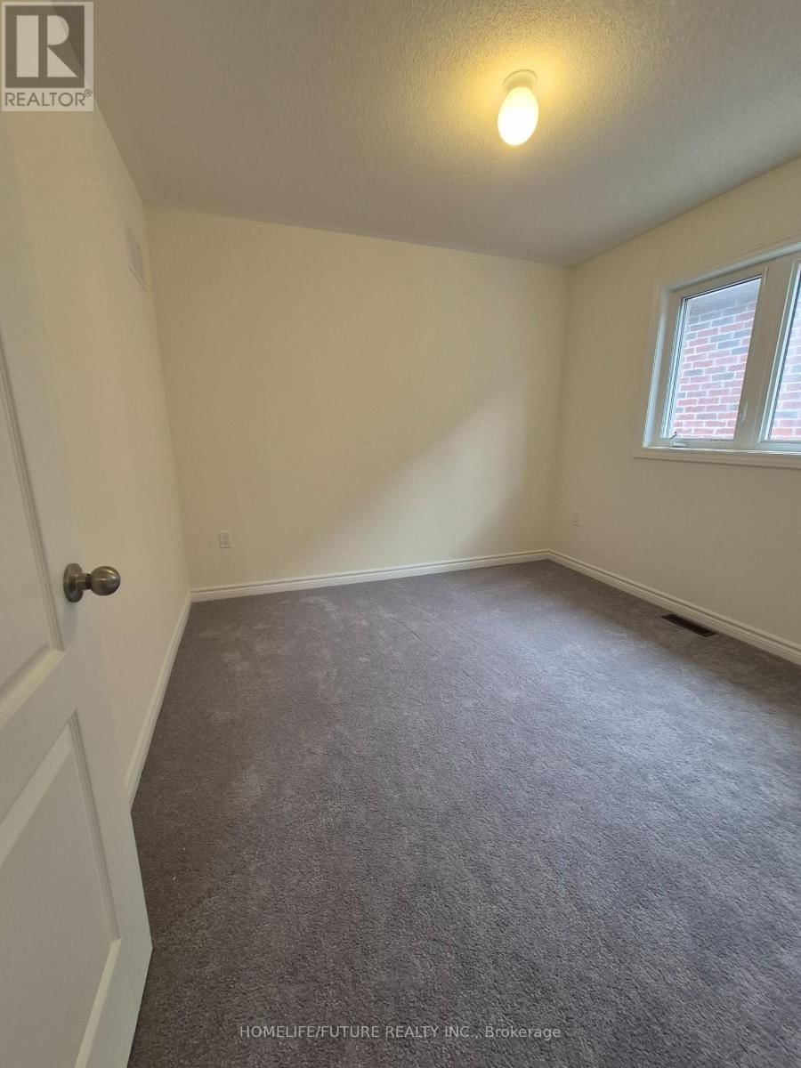 10 GRIEVE STREET Image 20
