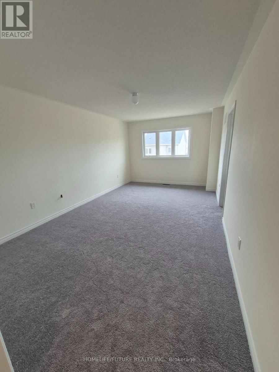 10 GRIEVE STREET Image 23