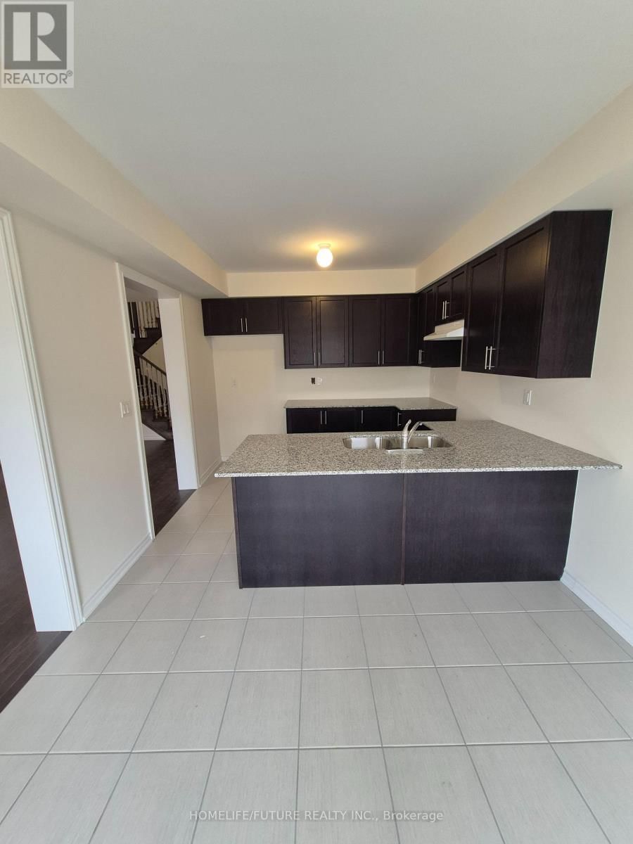 10 GRIEVE STREET Image 7