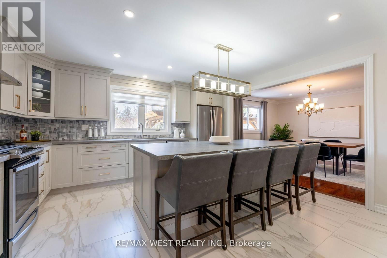 130 SPRUCE AVENUE Image 13