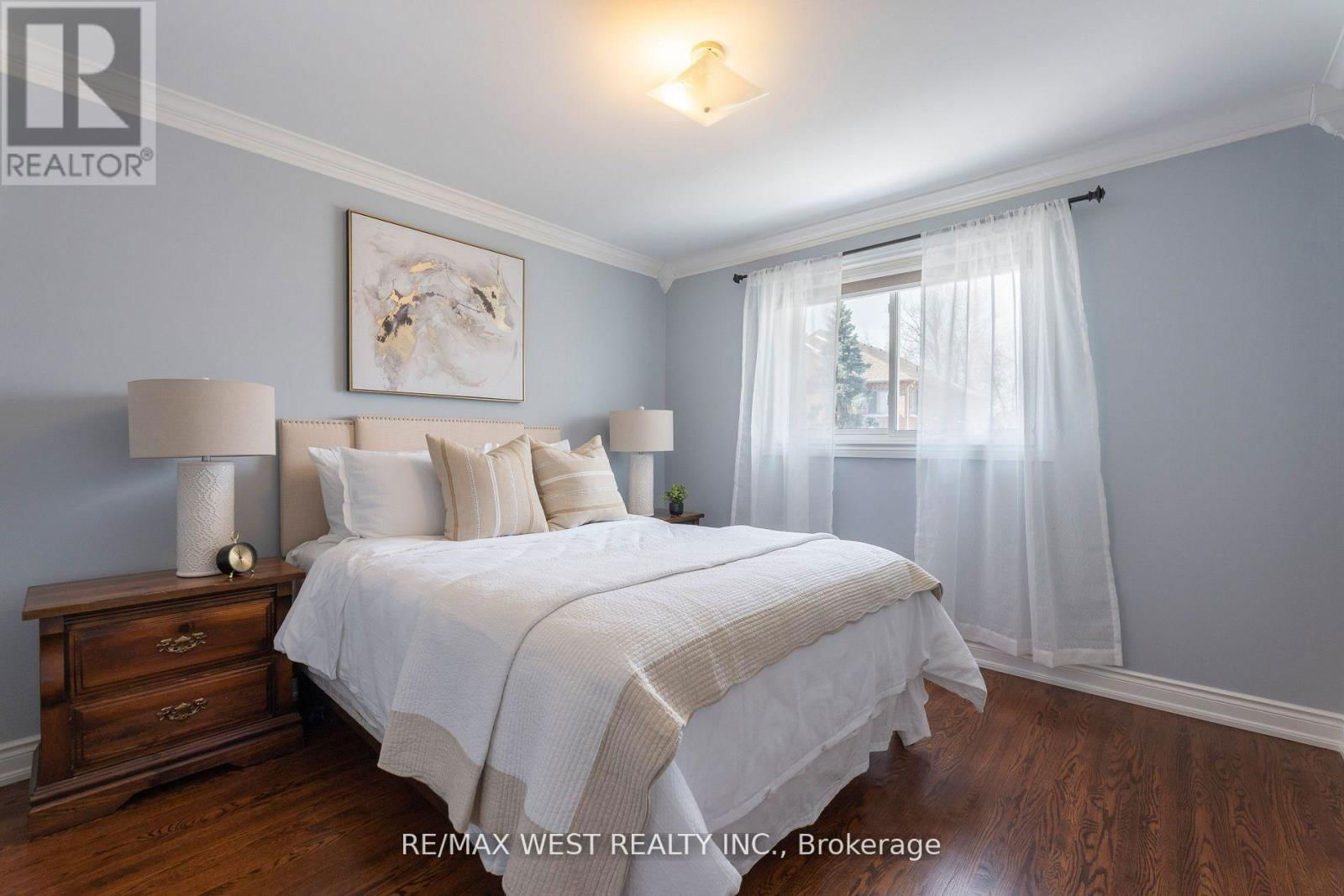 130 SPRUCE AVENUE Image 20