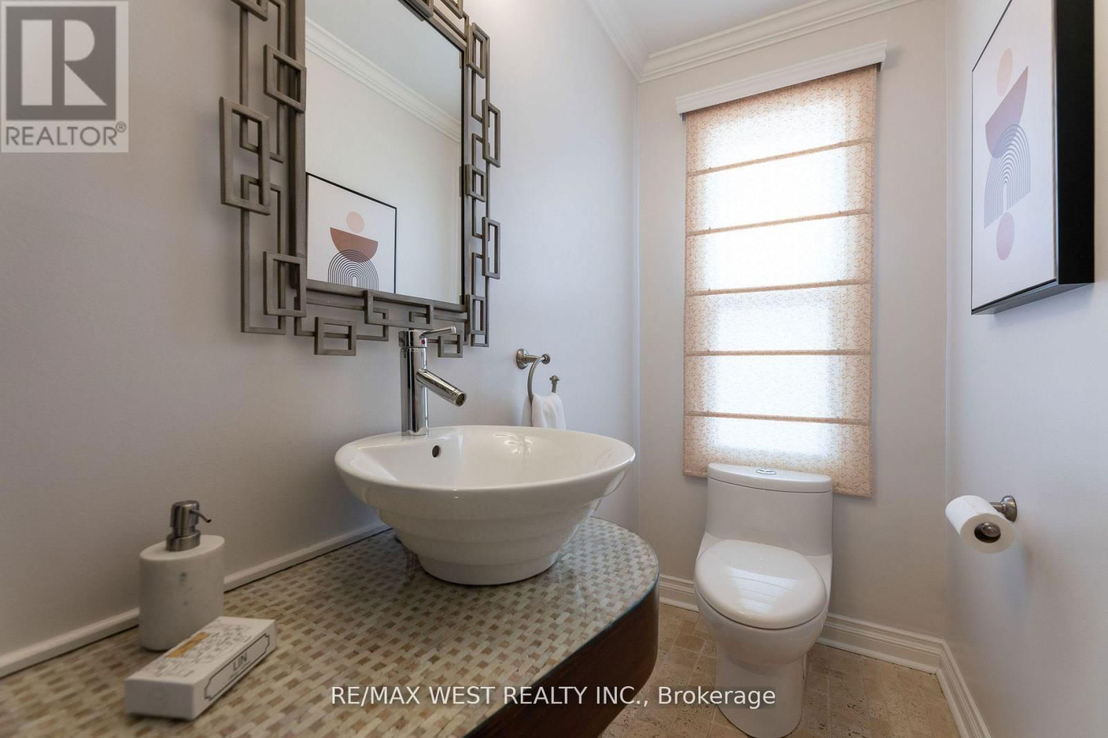 130 SPRUCE AVENUE Image 23