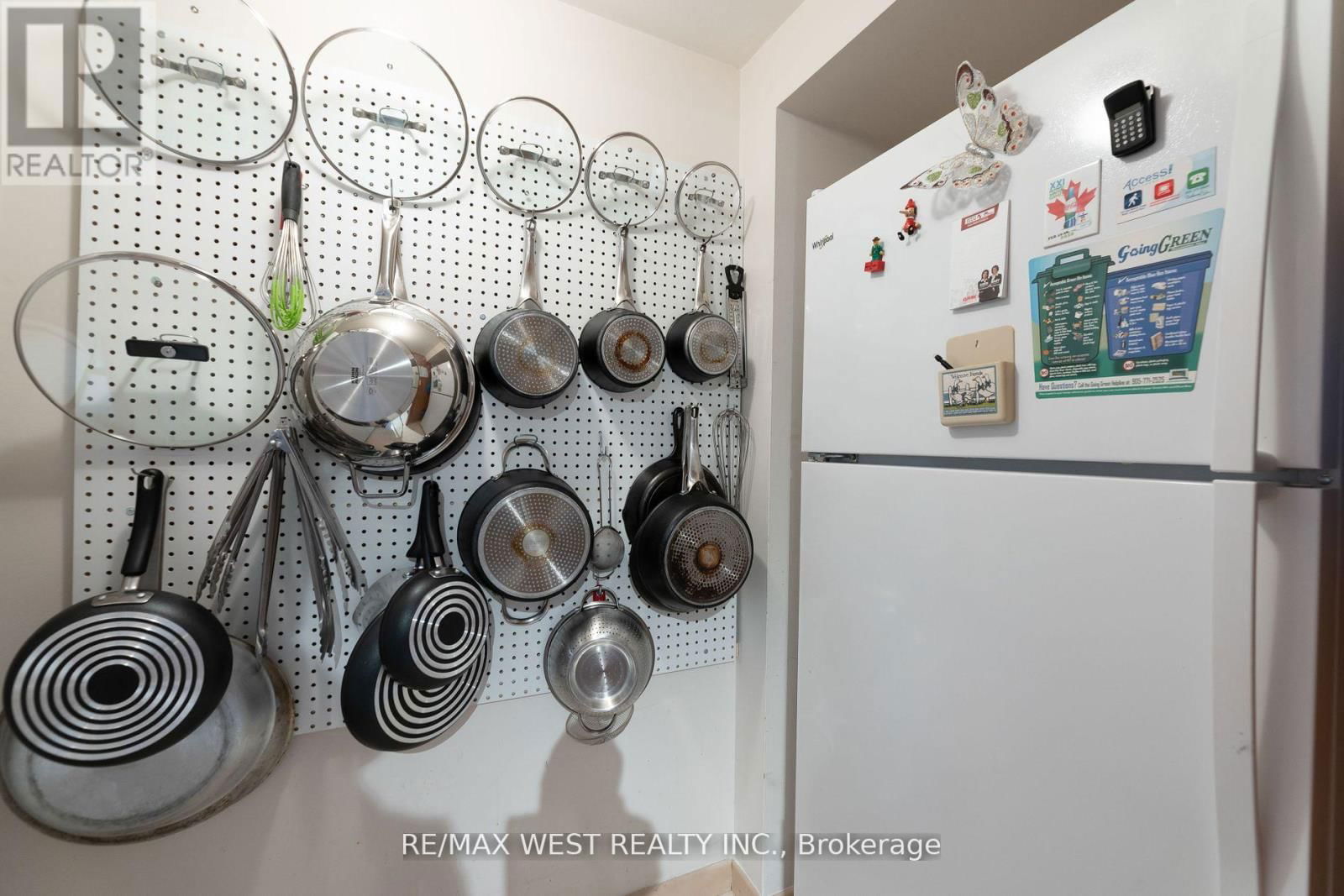 130 SPRUCE AVENUE Image 28