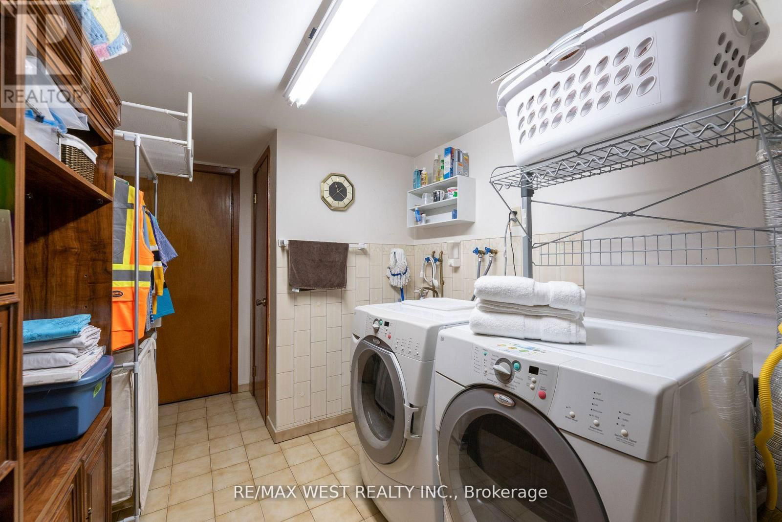 130 SPRUCE AVENUE Image 35