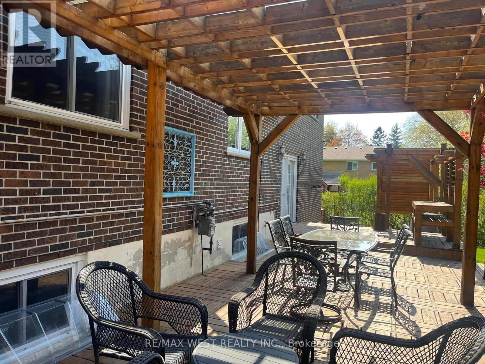 130 SPRUCE AVENUE Image 44
