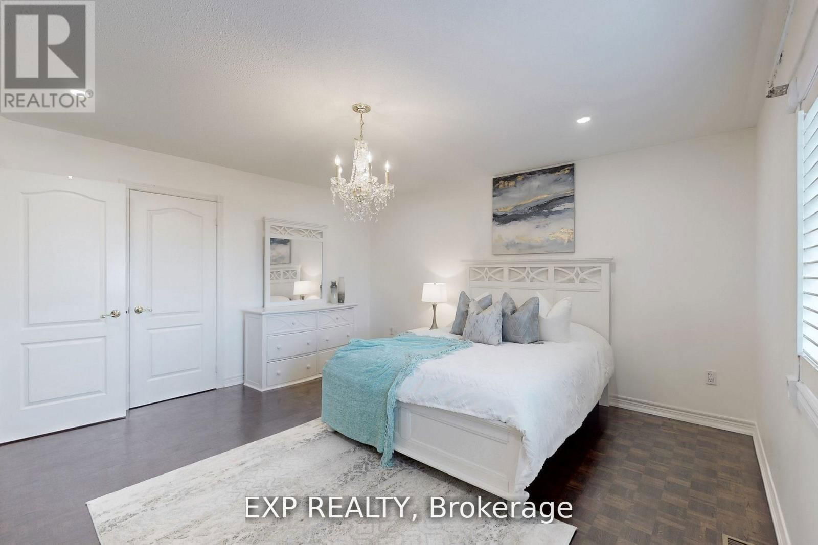 53 ALPHA COURT Image 17