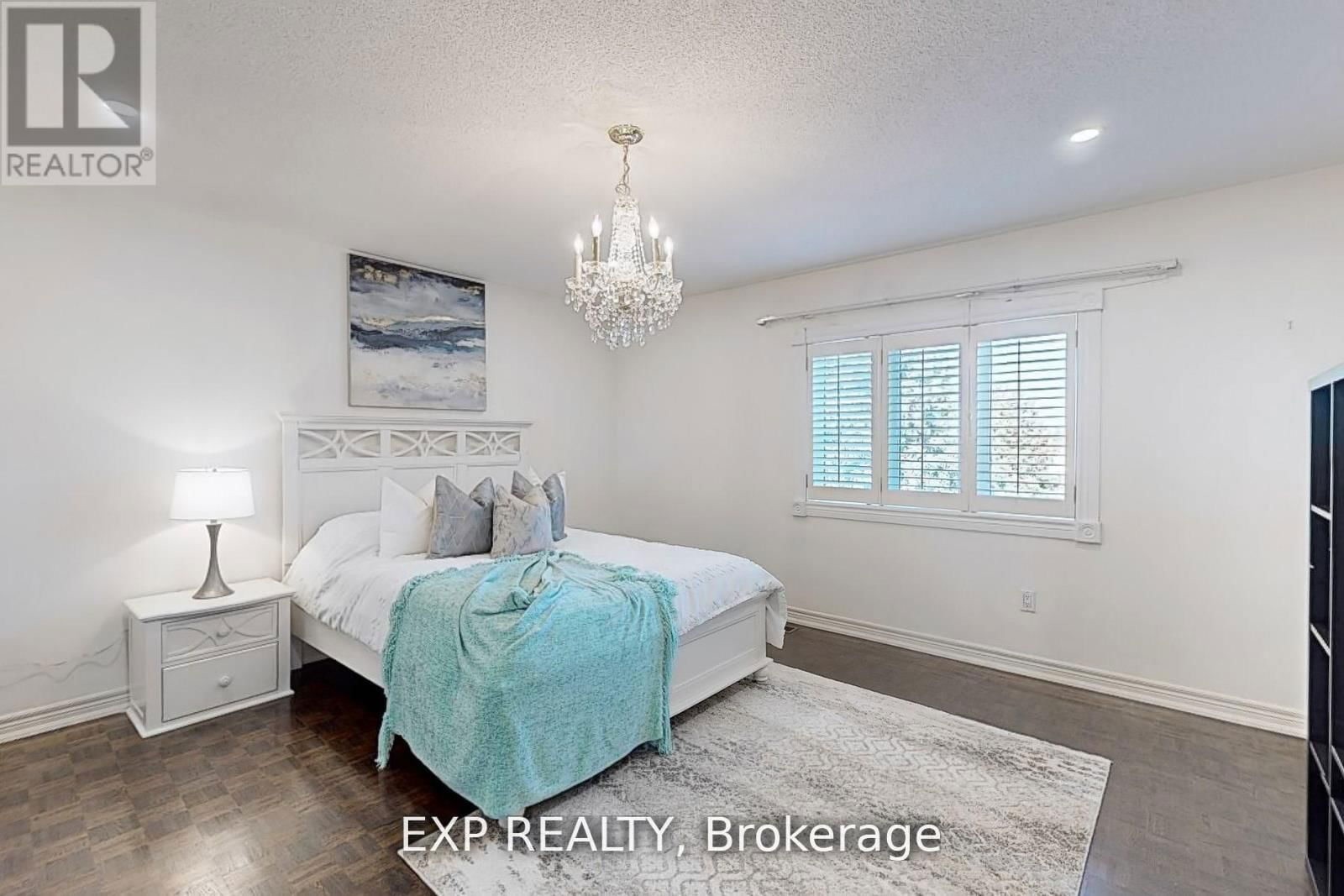 53 ALPHA COURT Image 18