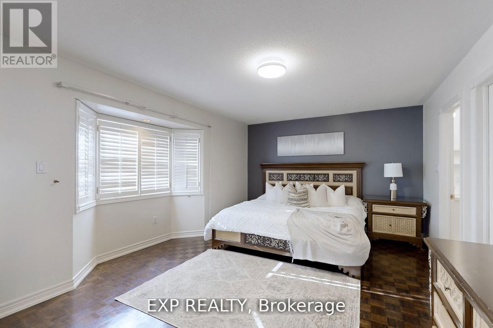 53 ALPHA COURT Image 20