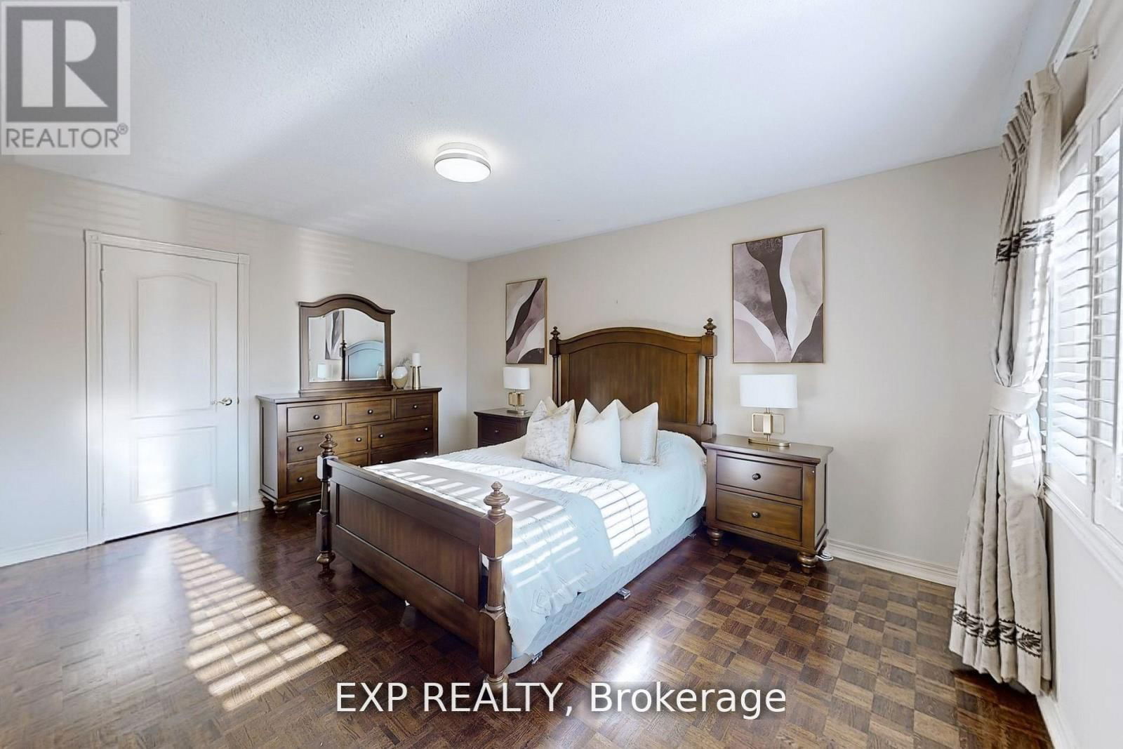 53 ALPHA COURT Image 22