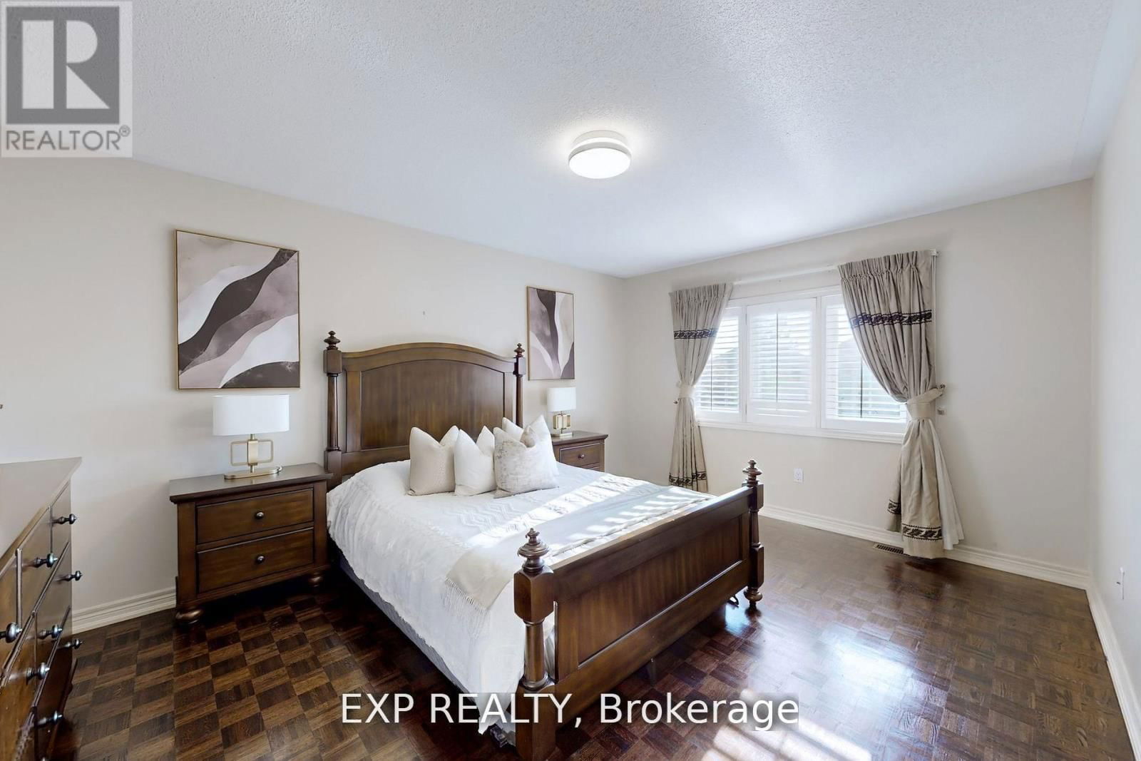 53 ALPHA COURT Image 23