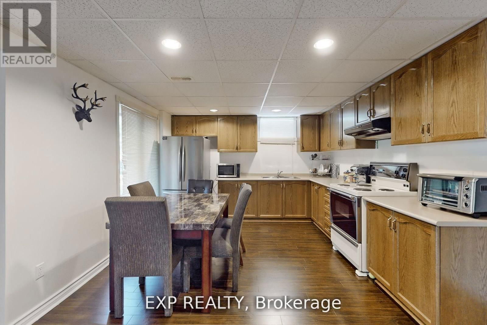 53 ALPHA COURT Image 25