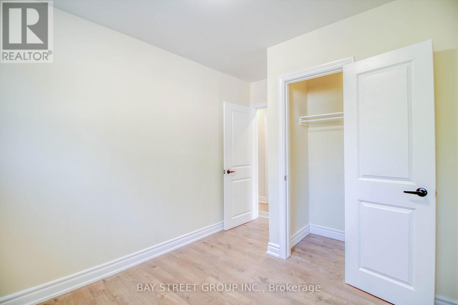 65 DAVIS ROAD Image 15