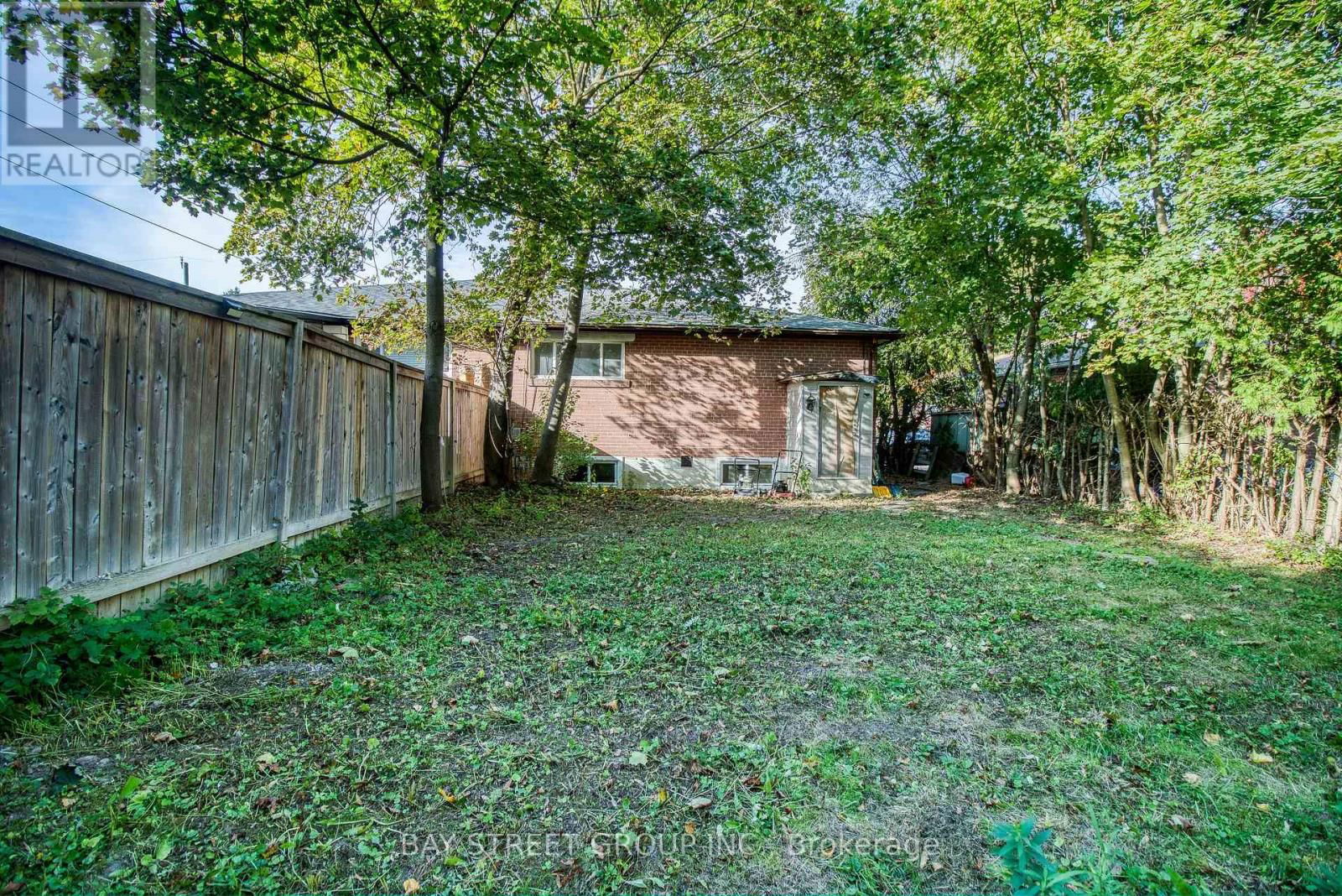 65 DAVIS ROAD Image 47