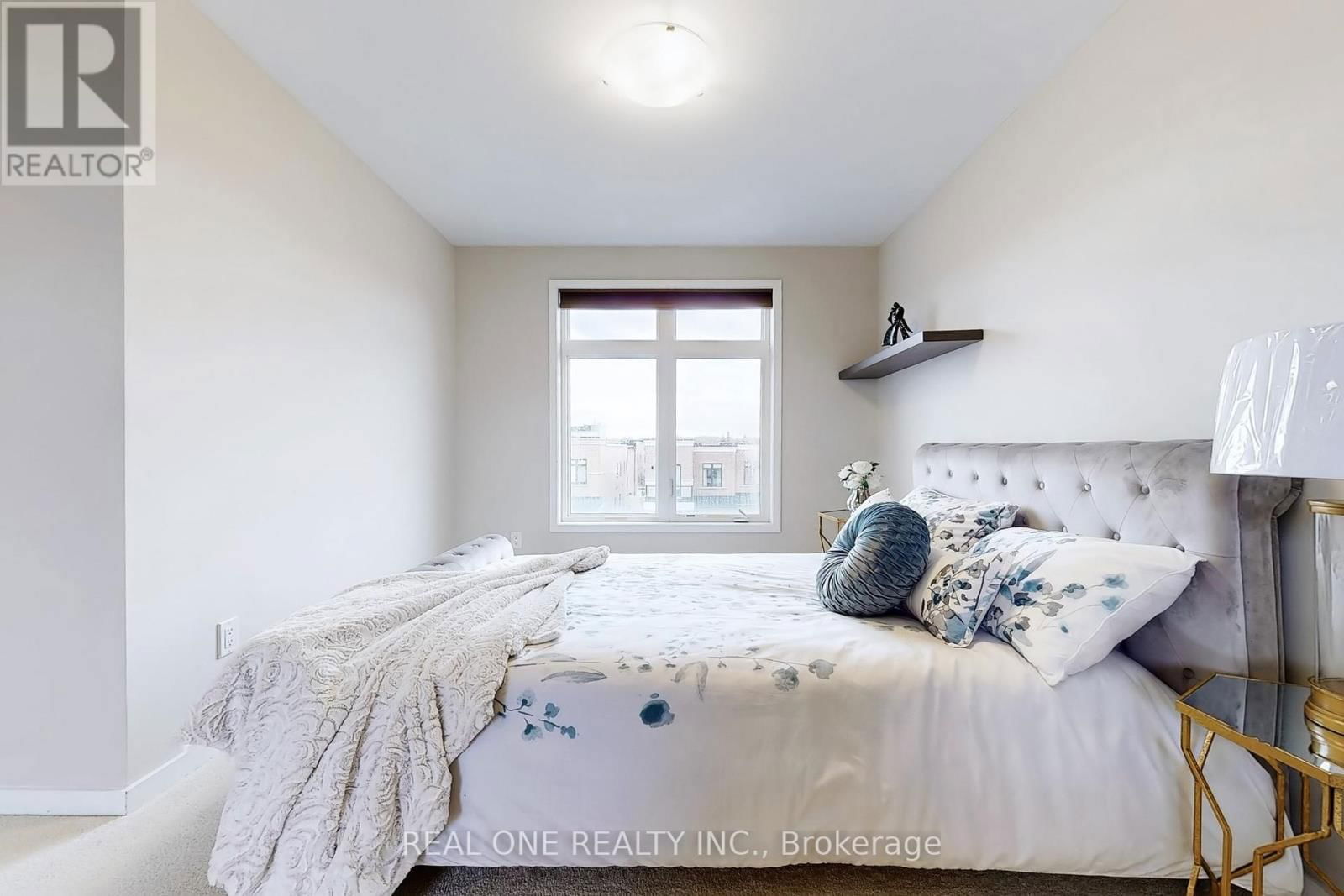 240 ELYSE COURT Image 29