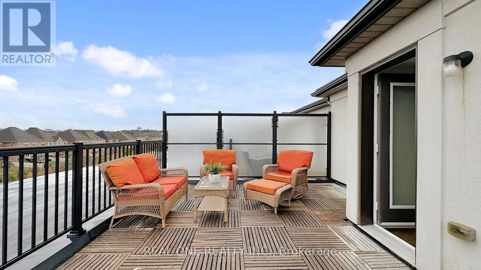 240 ELYSE COURT Image 33