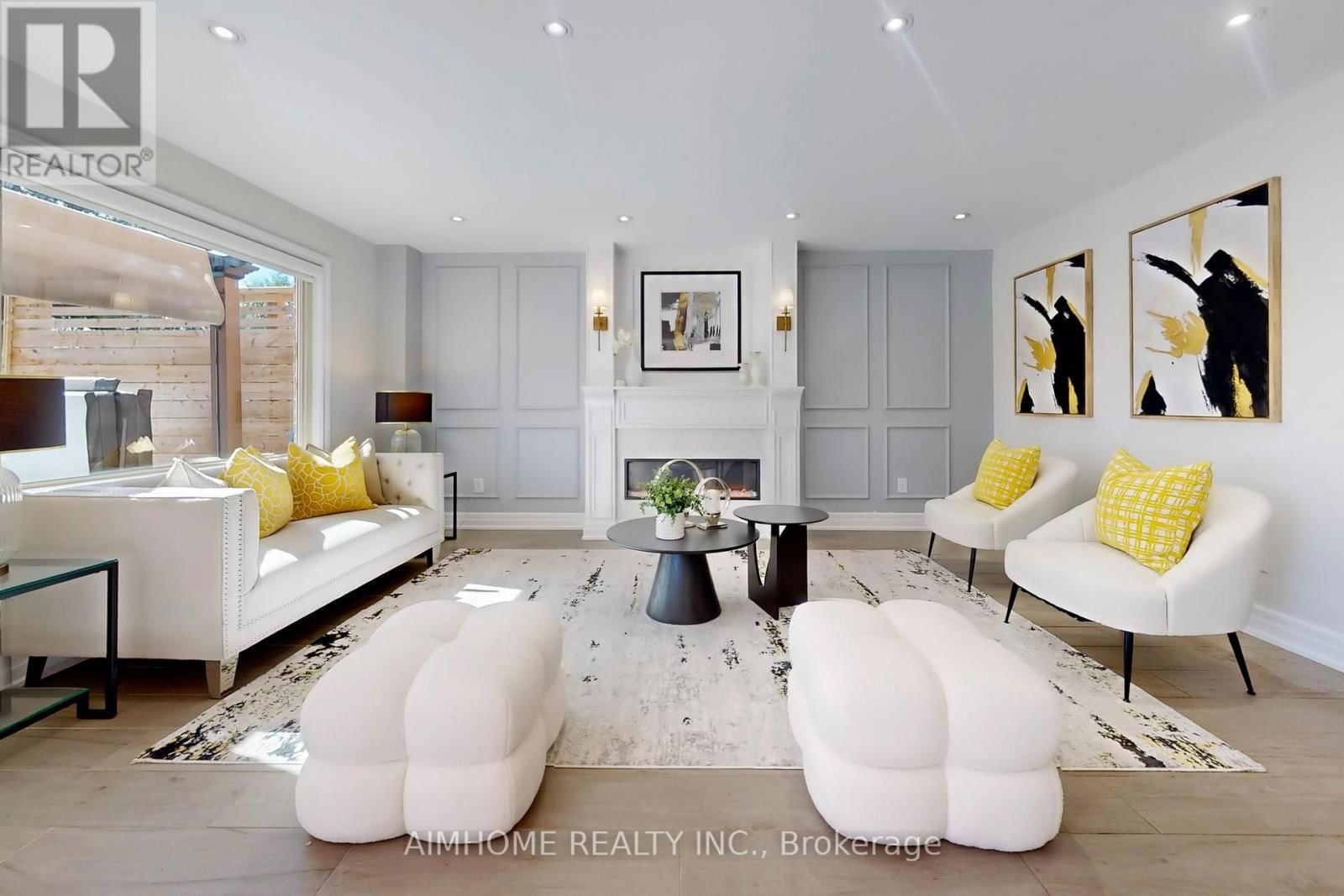 24 TILMAN CIRCLE Image 16