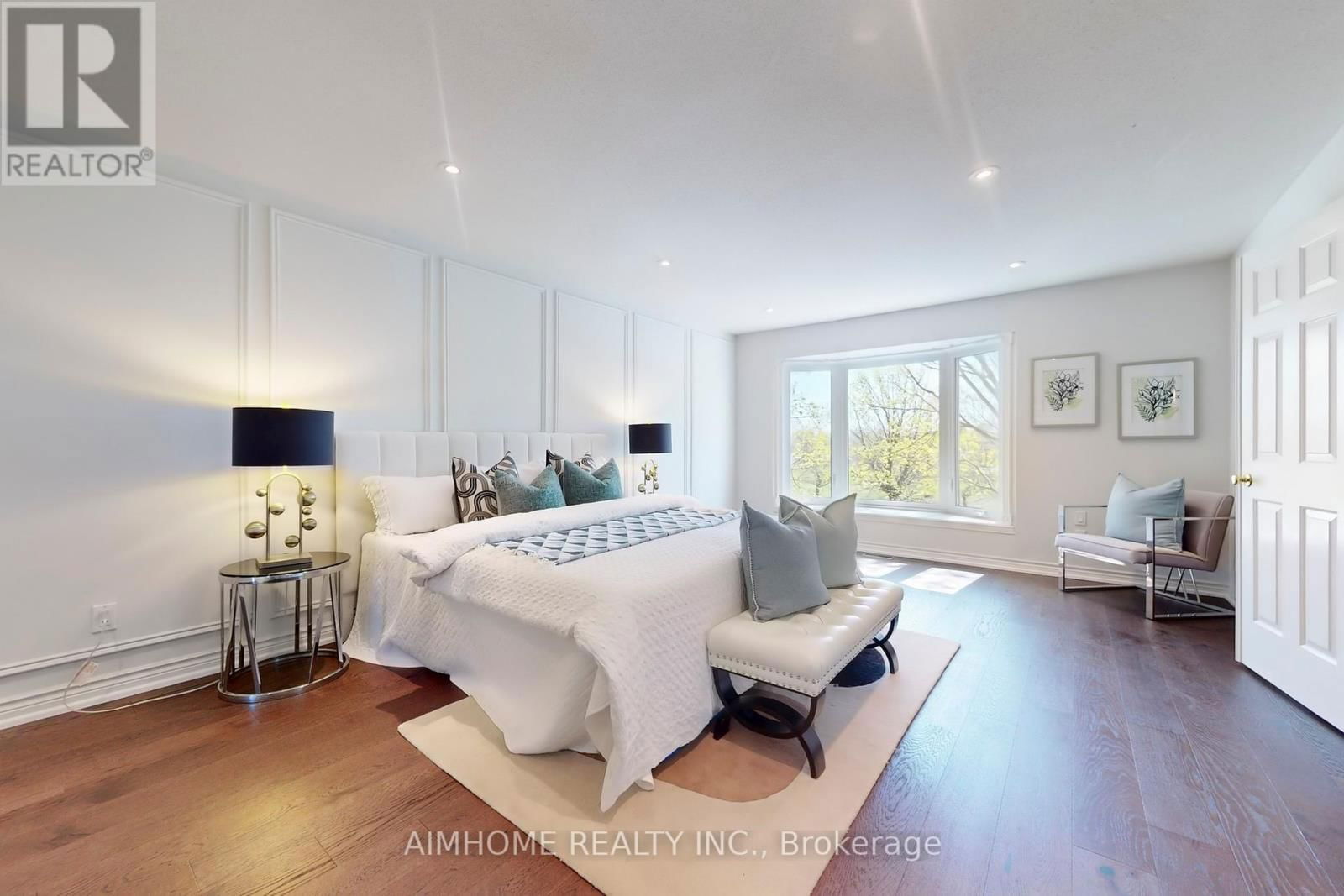 24 TILMAN CIRCLE Image 24