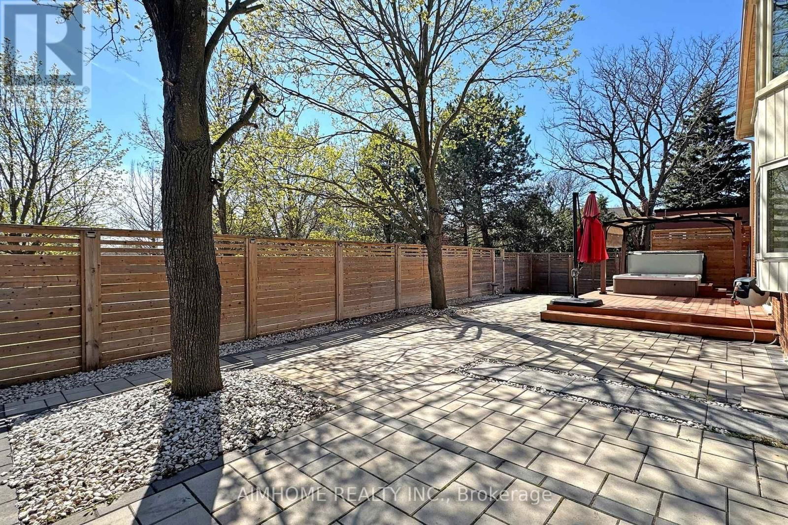 24 TILMAN CIRCLE Image 48