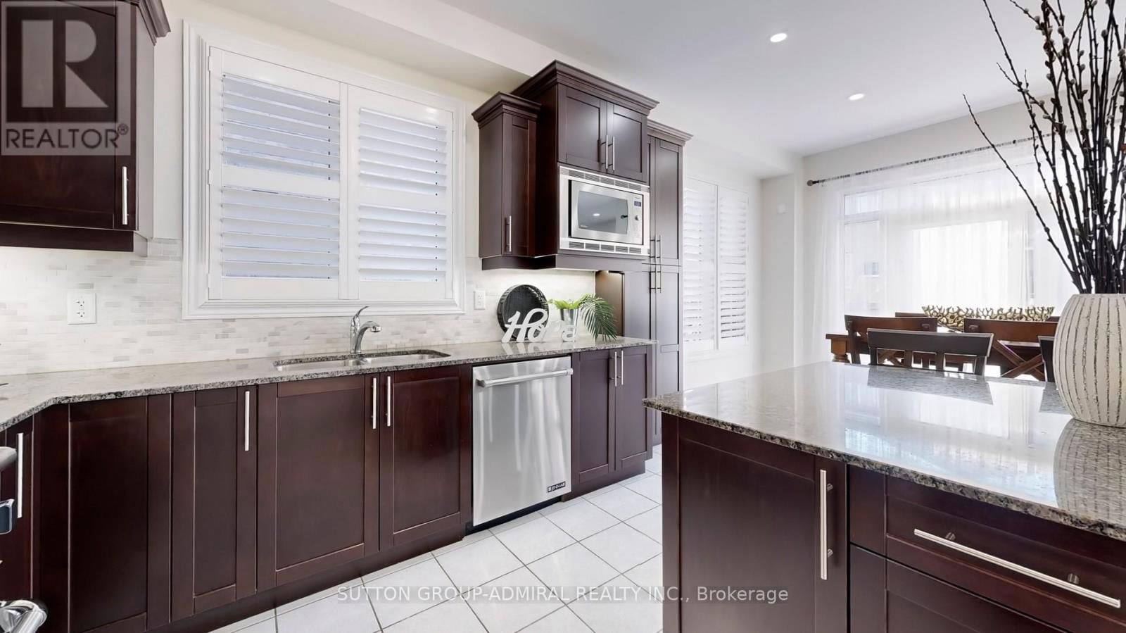 186 ASCALON DRIVE Image 13