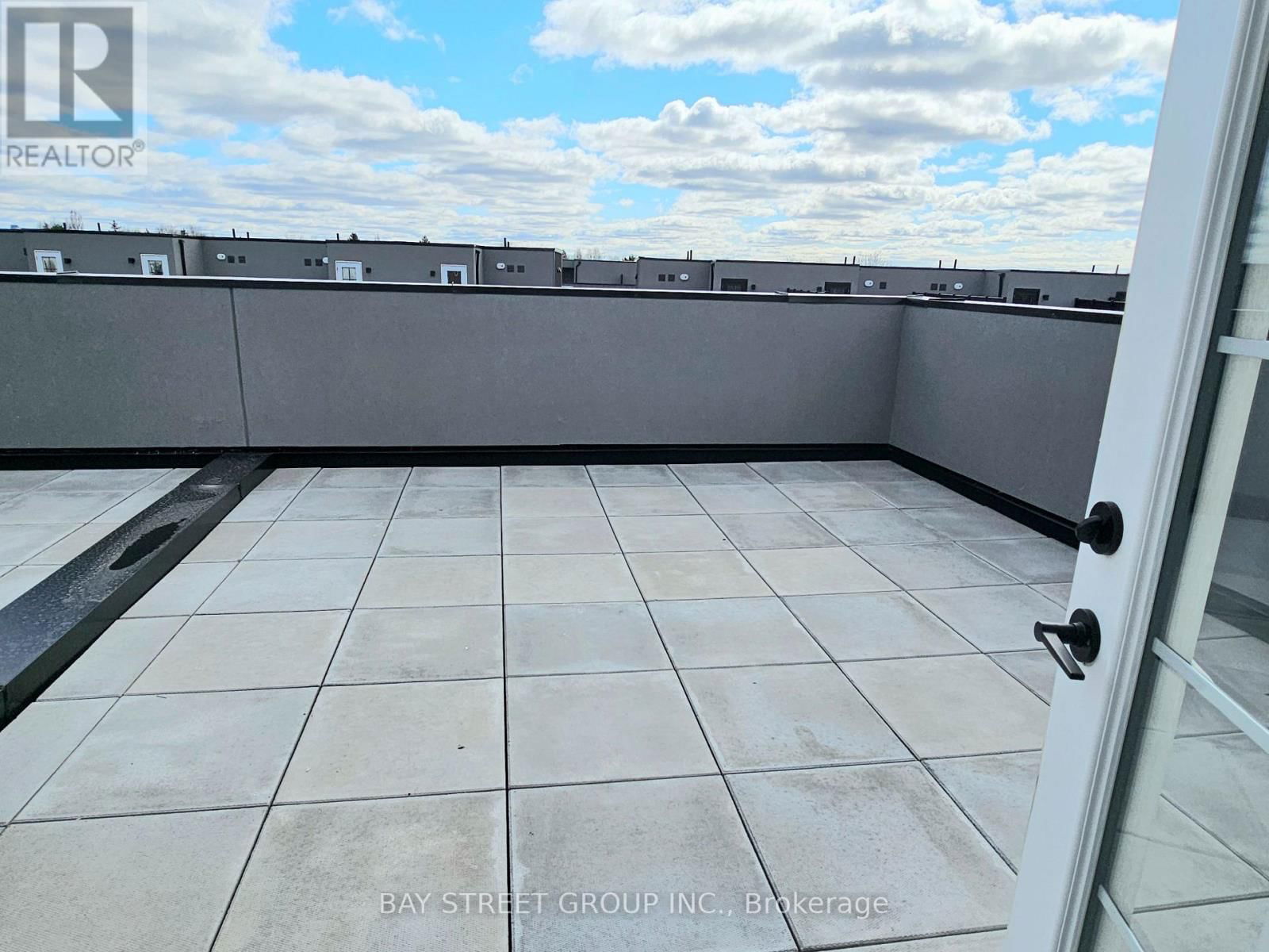 26 BURLEIGH MEWS Image 6