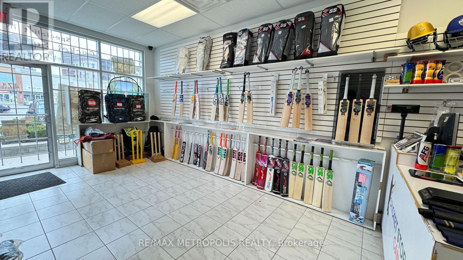 47 - 45 KARACHI DRIVE Image 3