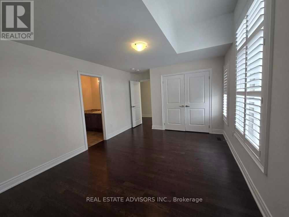 135 BEN SINCLAIR AVENUE Image 29