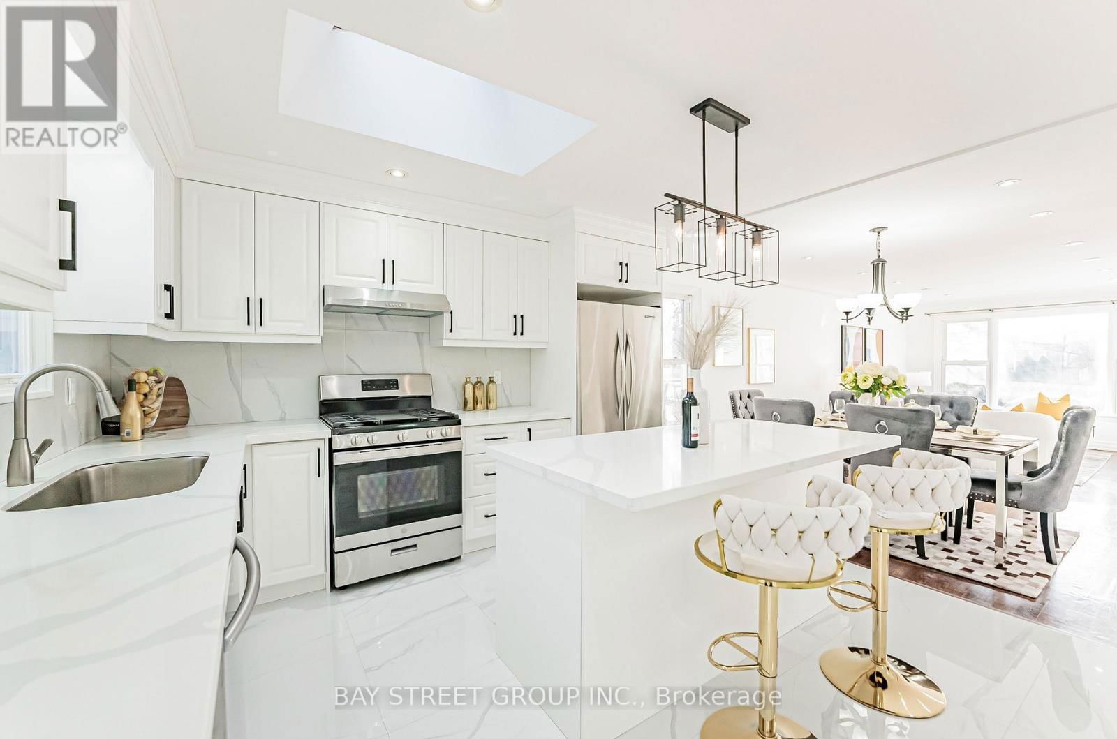 34 FERRAH STREET Image 11