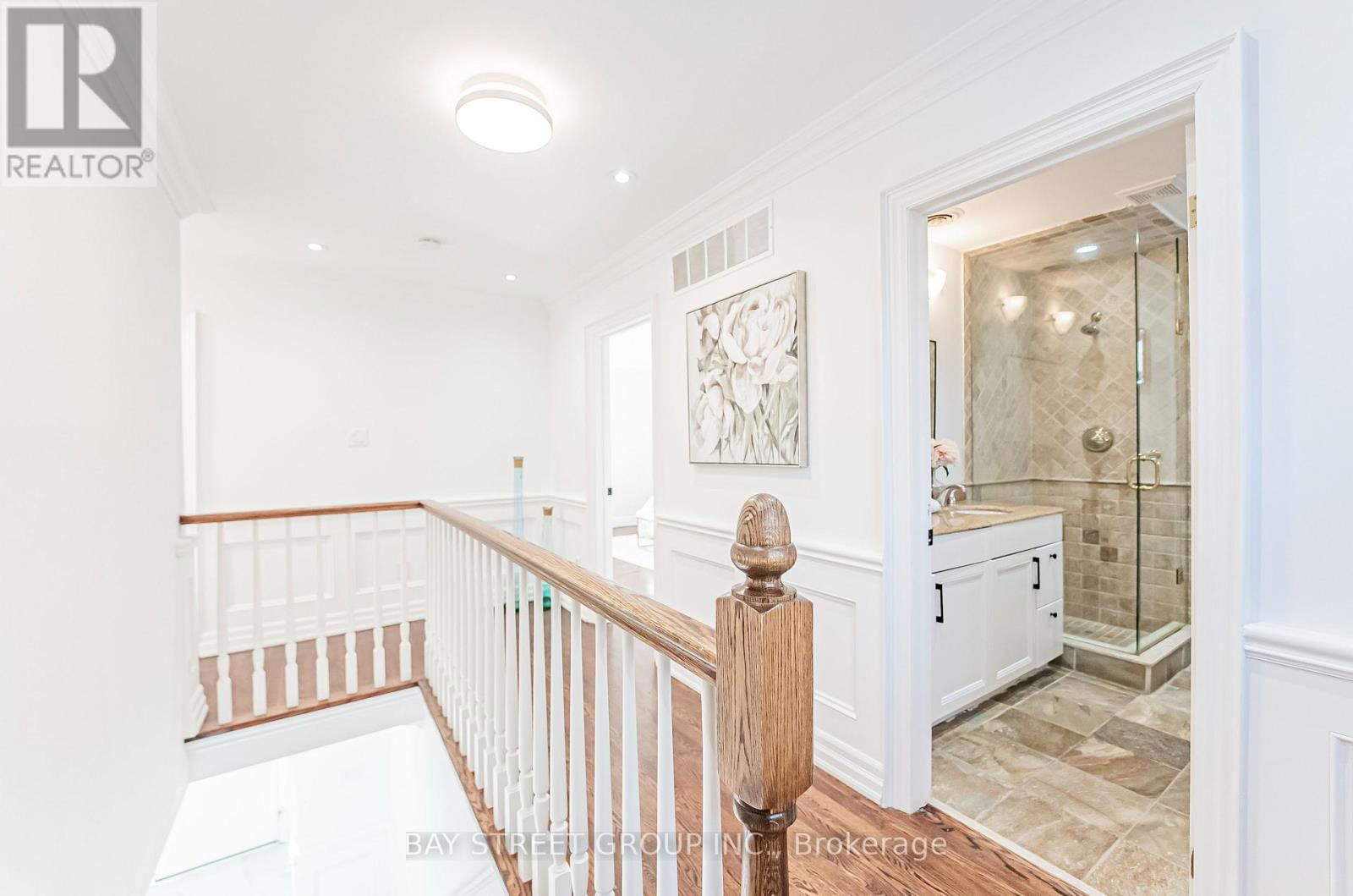 34 FERRAH STREET Image 18