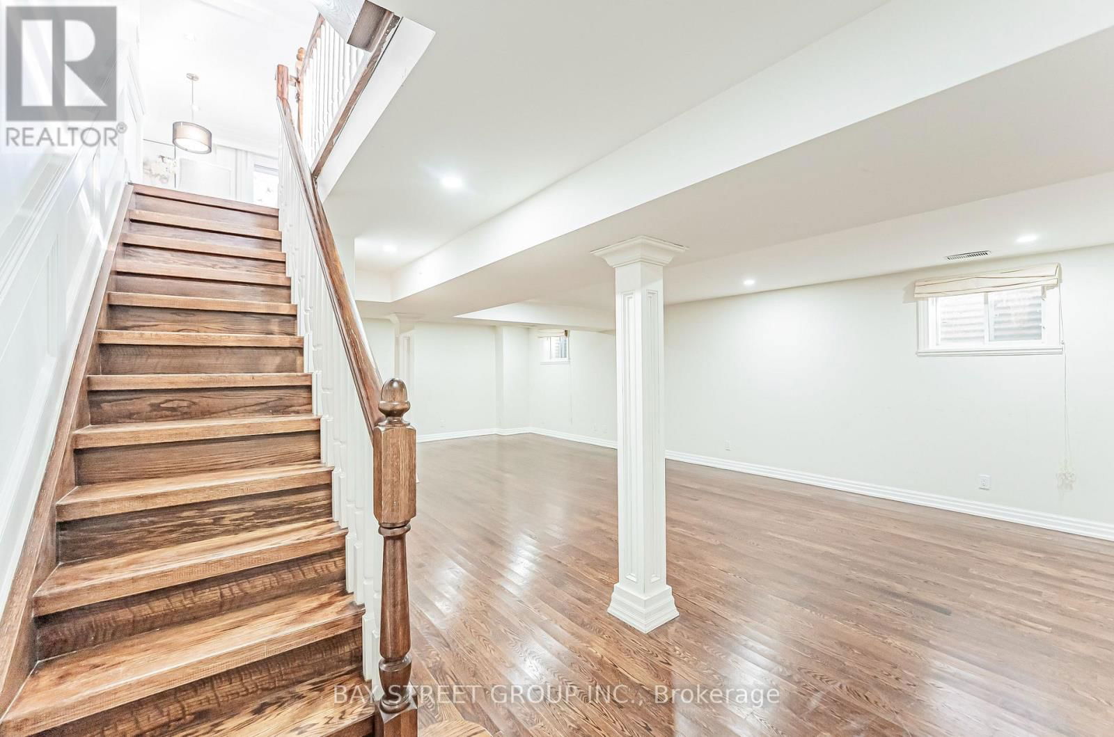 34 FERRAH STREET Image 25