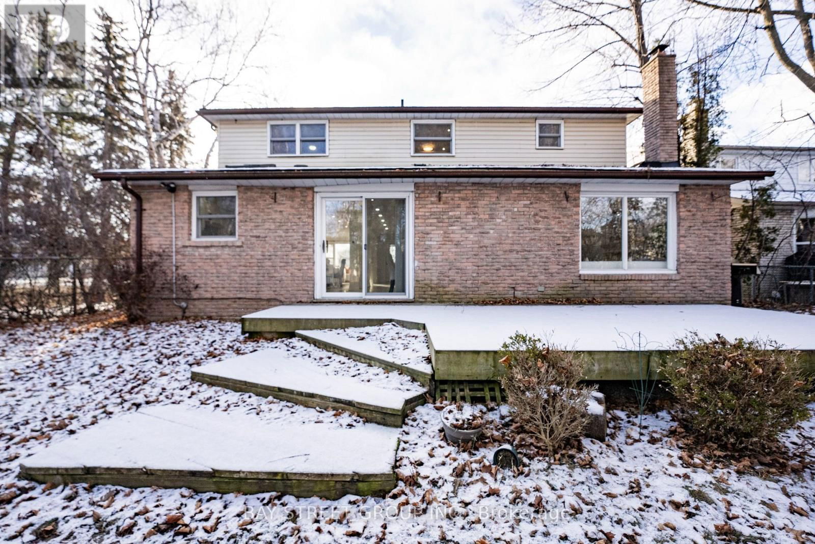 34 FERRAH STREET Image 31