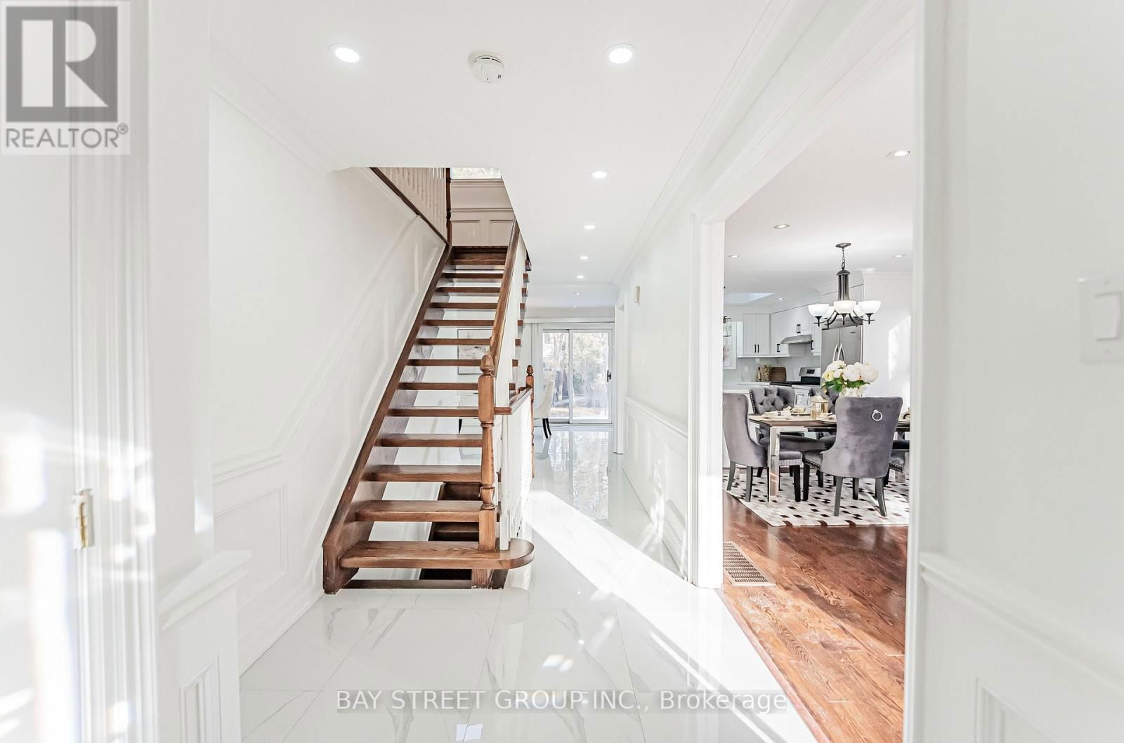 34 FERRAH STREET Image 5