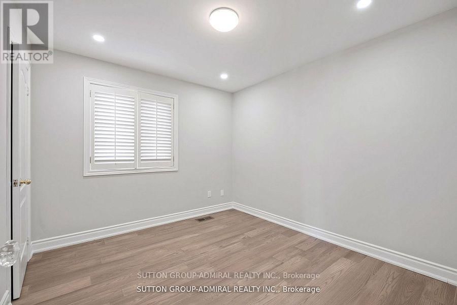 45 INGLEWOOD AVENUE Image 23