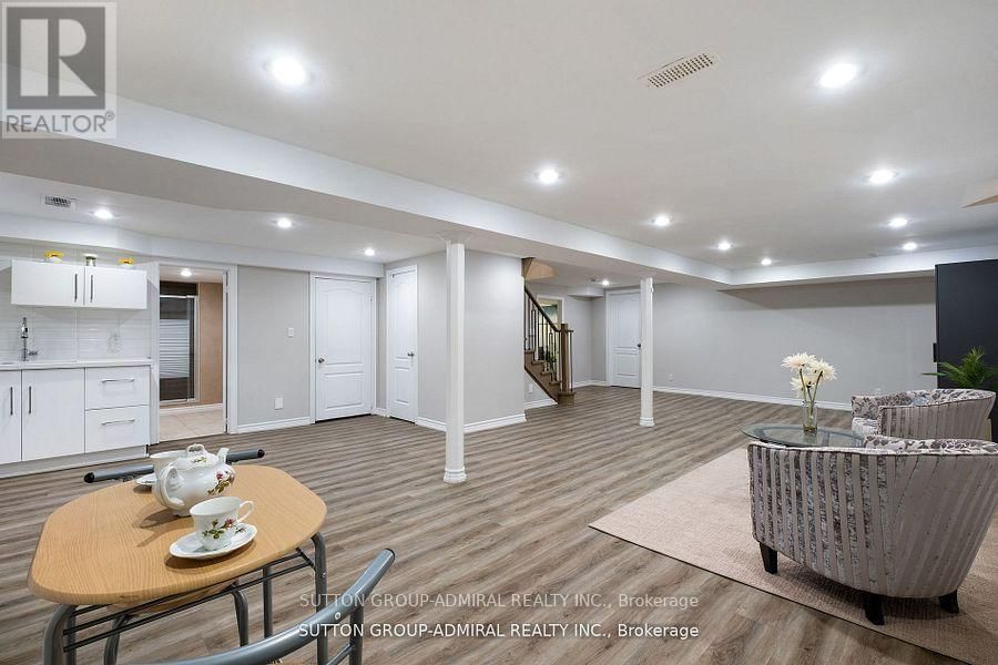 45 INGLEWOOD AVENUE Image 30