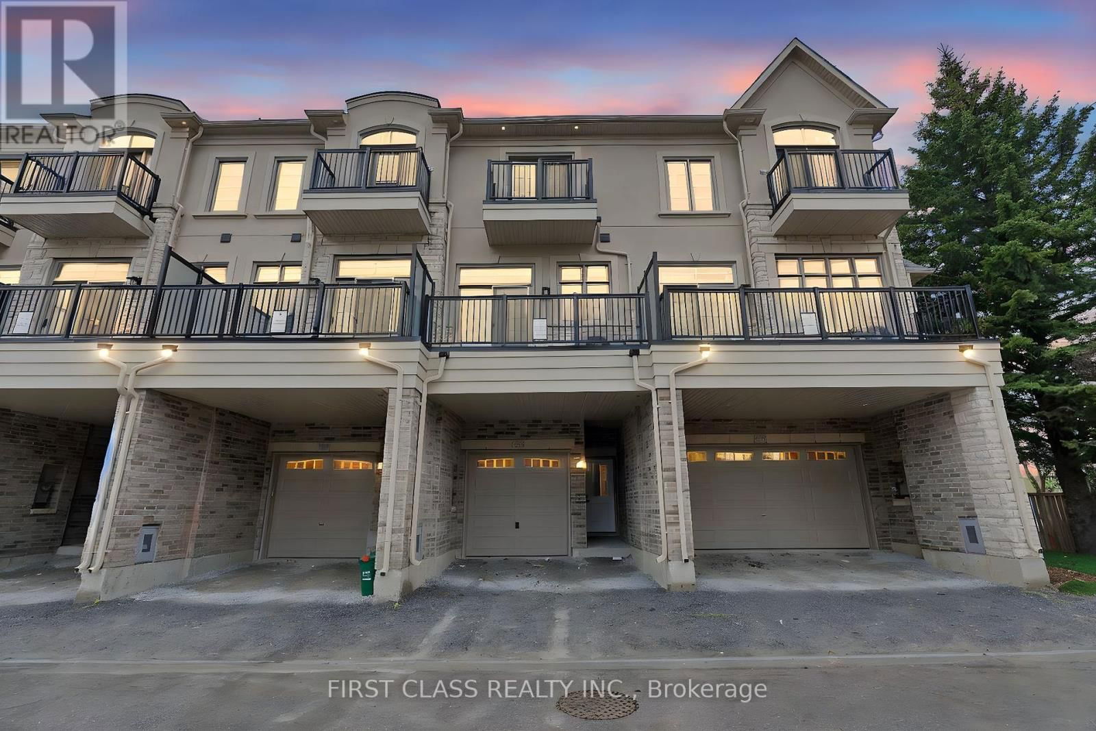 4289 MAJOR MACKENZIE DRIVE Image 2