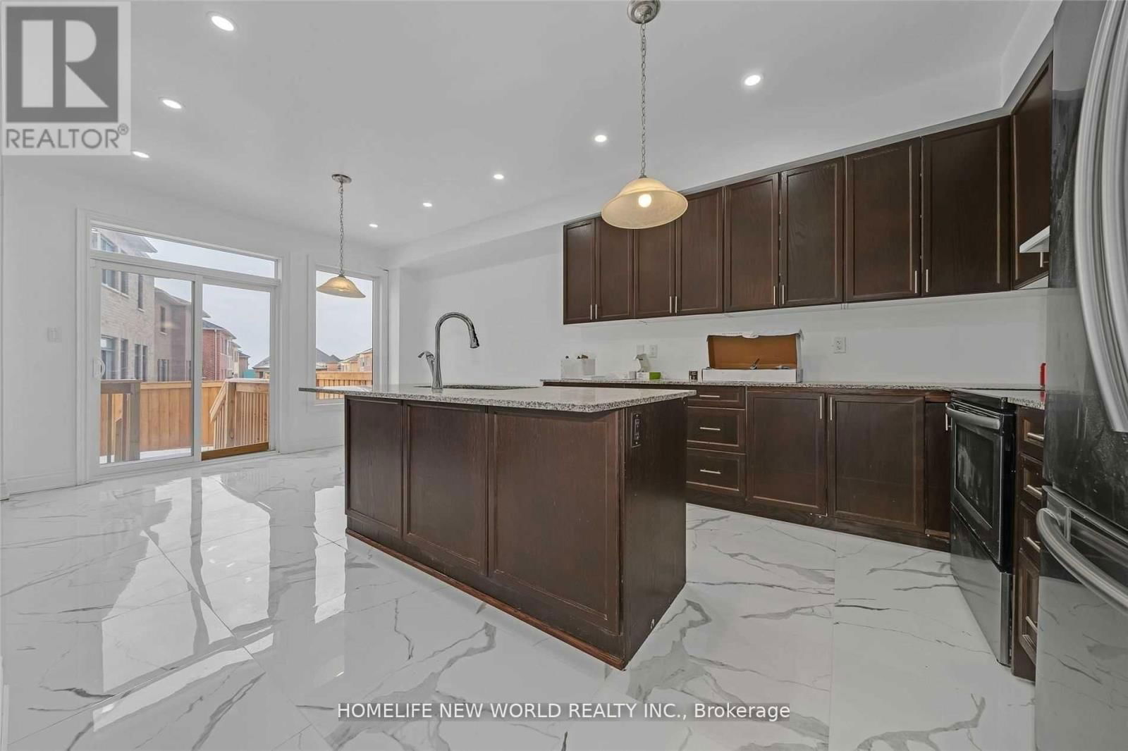 44 PEAR BLOSSOM WAY Image 6