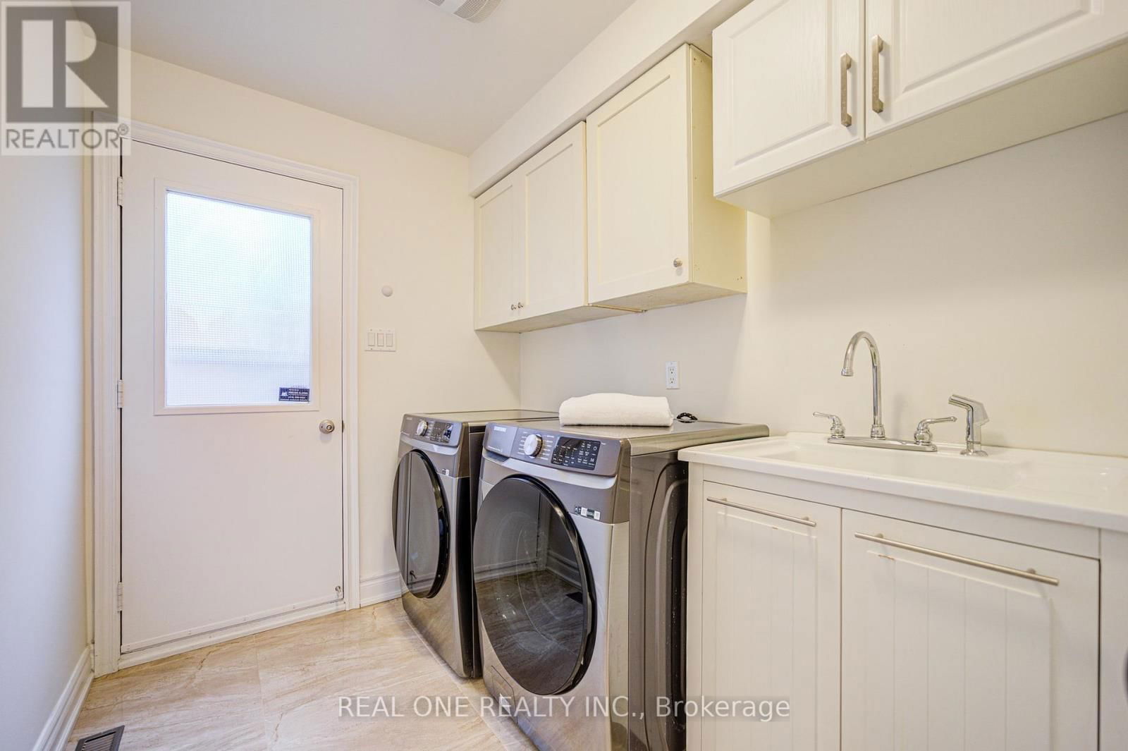 45 GLENAYR ROAD Image 13