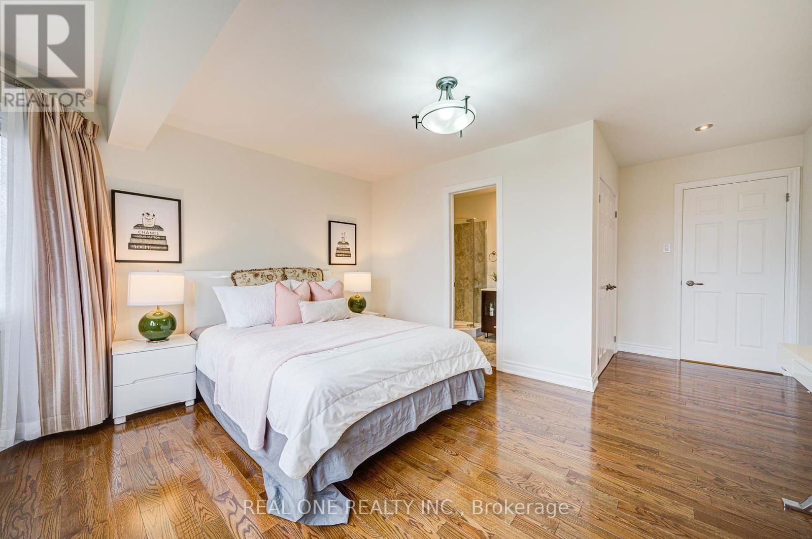 45 GLENAYR ROAD Image 30