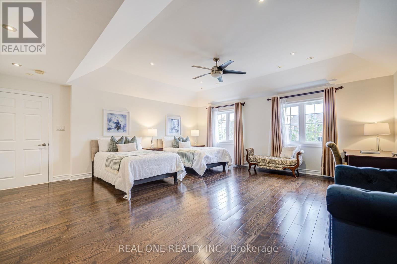45 GLENAYR ROAD Image 32