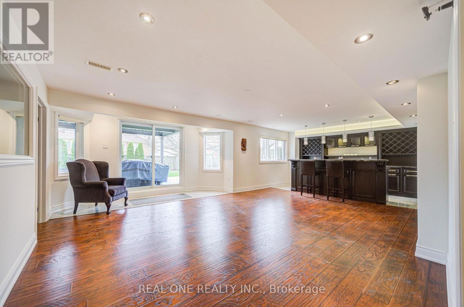 45 GLENAYR ROAD Image 39