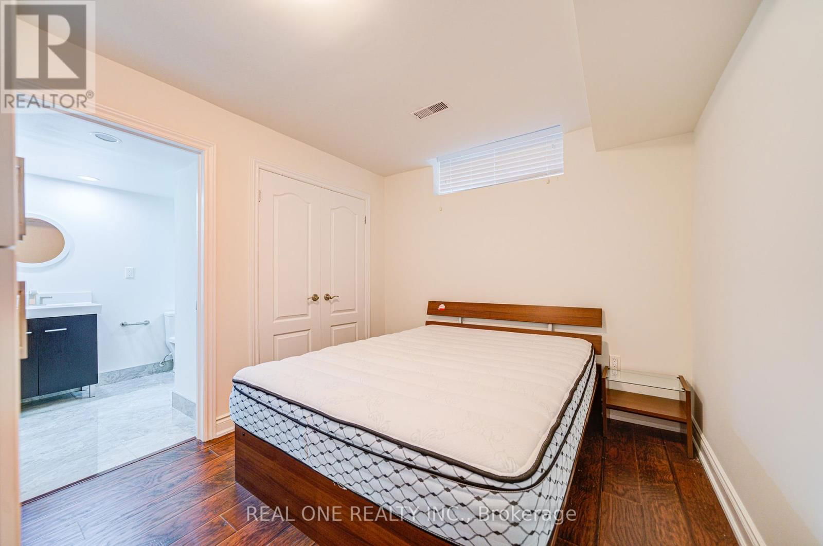 45 GLENAYR ROAD Image 41